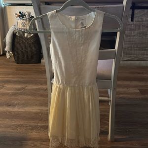 Girls holiday lace cream Easter dress size 8